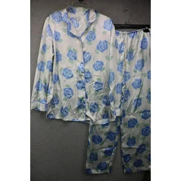 Croft & Barrow Intimates Satin Floral Pajama Set-Size Medium - Picture 1 of 16